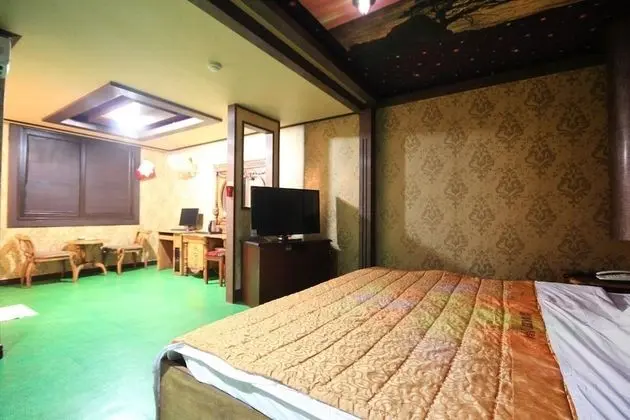 Oda (Special Room)