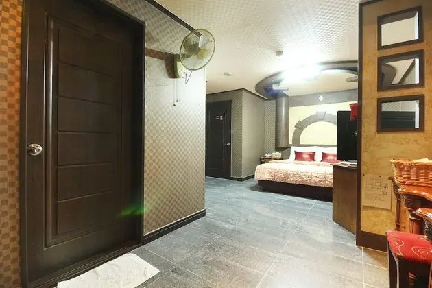 Oda (Special Room)