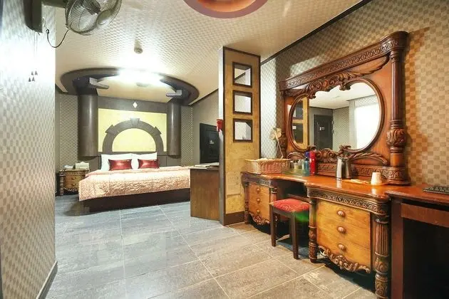 Oda (Special Room)