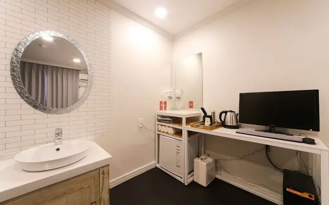 Oda (Deluxe Double (Free Netflix + PC + La)