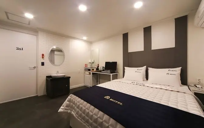 Oda (Deluxe Double (Free Netflix + PC + La)