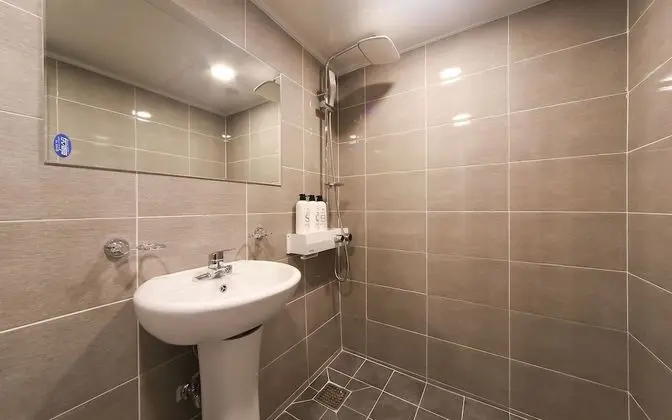 Oda (Standard Double (Free Netflix + PC + )