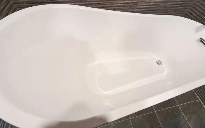 Oda (Deluxe Double (Spa + Foot Massager + )