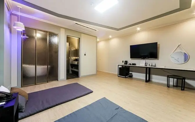 Oda (Deluxe Ondol (3 Person Ondol+SPA+Brea)