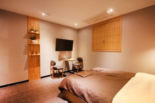 Oda (Standard (Netflix viewing + PC))