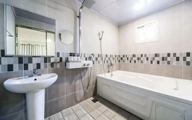 Oda (Park Double (Tongglass Massage Chair))