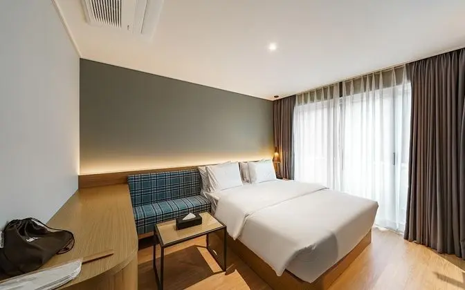 Oda (Standard Double (TV Breakfast Netflix)