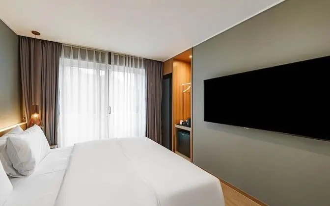 Oda (Standard Double (TV Breakfast Netflix)