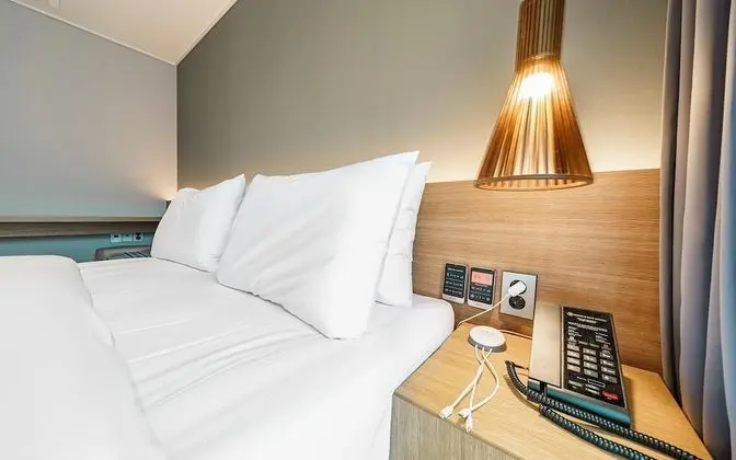 Oda (Standard Double (TV Breakfast Netflix)