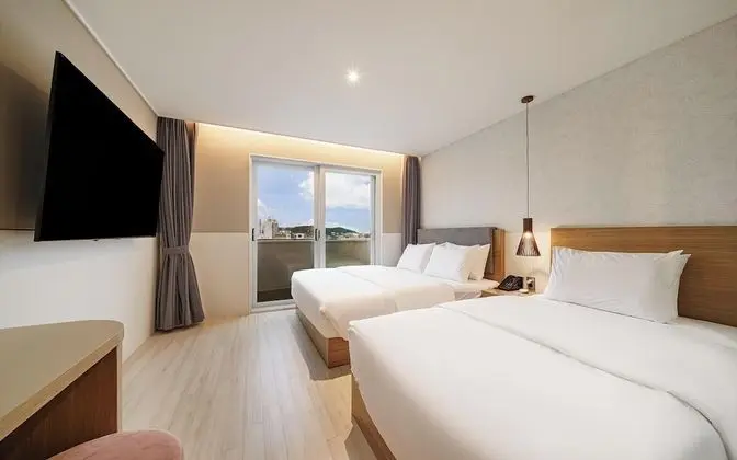 Oda (Superior Twin - KRW 10000 for Additio)