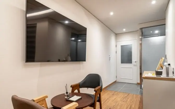 Oda (Superior Deluxe (Netflix Available Fr)