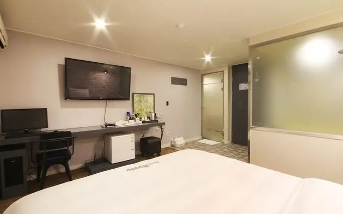 Oda (Classic (Netflix Available on TV))