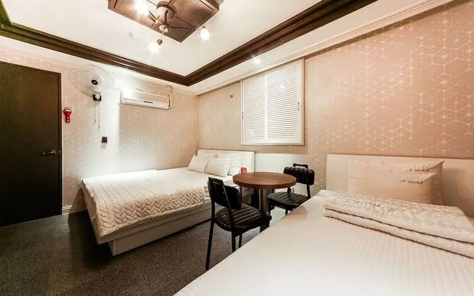 Oda (Deluxe Twin Room (Netflix viewing ava)