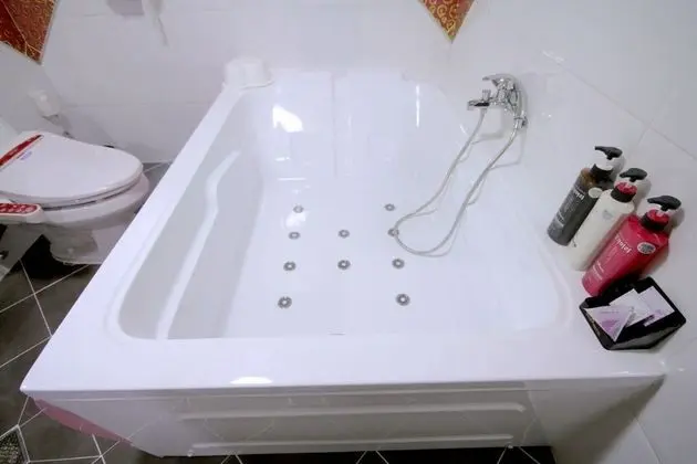 Oda (Special room (large whirlpool &amp; b)