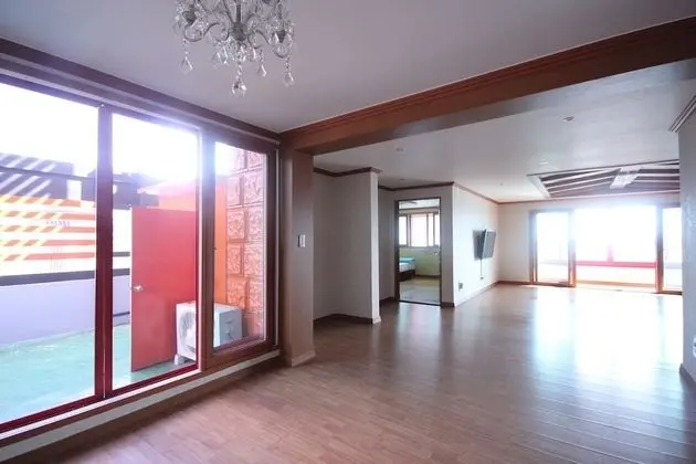 Oda (Suite Room - Condo (Call before Booki)