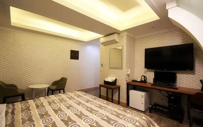 Oda (Deluxe(Free Netflix watching))