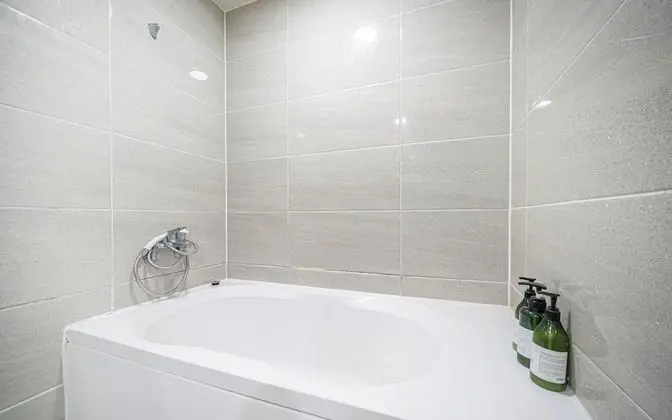 Oda (Deluxe(Free Netflix watching))