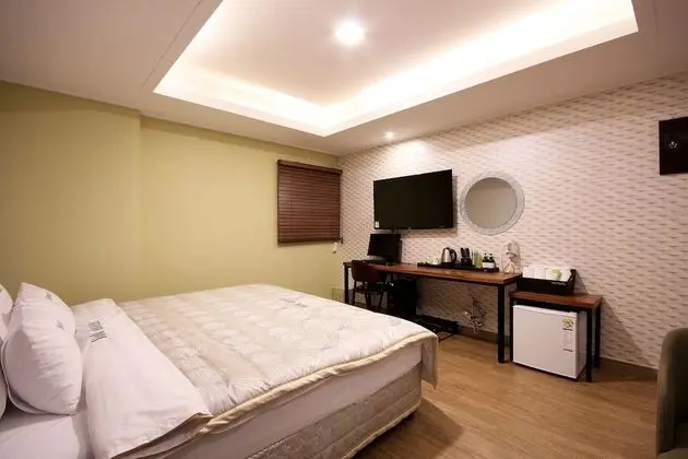 Oda (Special (Free Netflix watching))