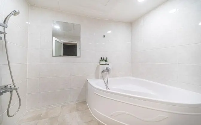 Oda (Special (Free Netflix watching))