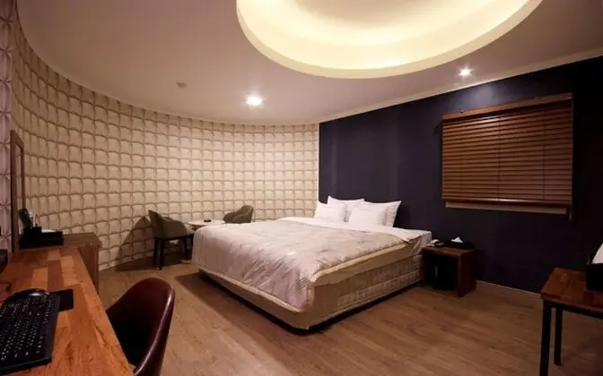 Oda (Special (Free Netflix watching))