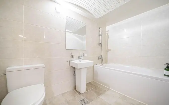 Oda (Standard (Free Netflix watching))