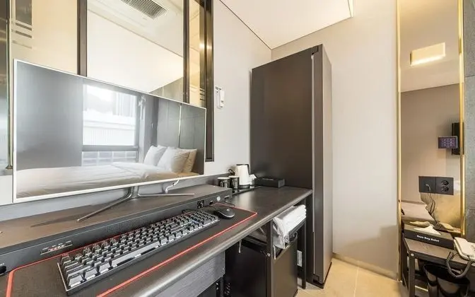 Oda (Deluxe (air purifier) (gaming PC Netf)