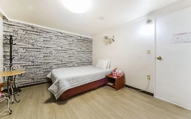 Oda (Special Room)