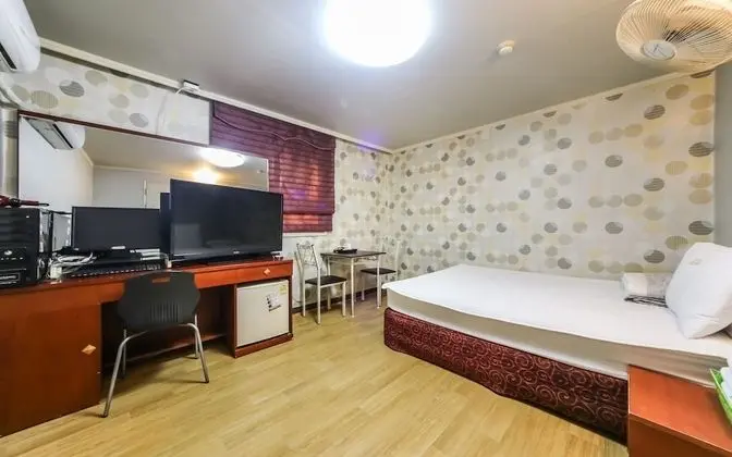 Oda (Special Room)
