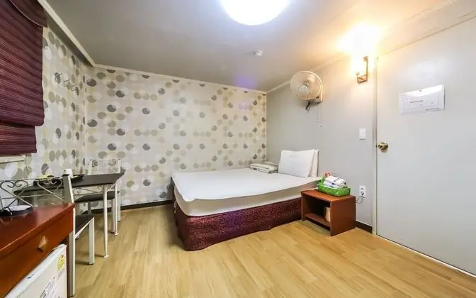 Oda (Special Room)