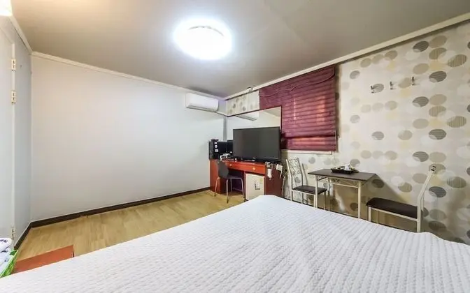 Oda (Special Room)