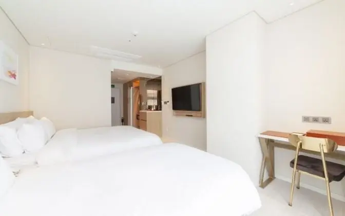 Oda (Deluxe Twin Room (Free Breakfast for )