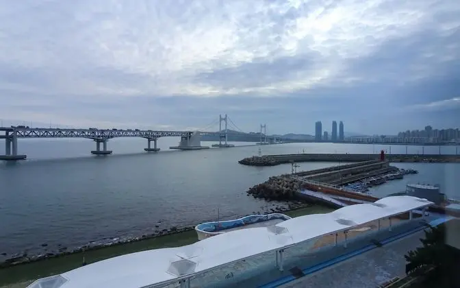 Oda (Ocean Bridge View Premium)
