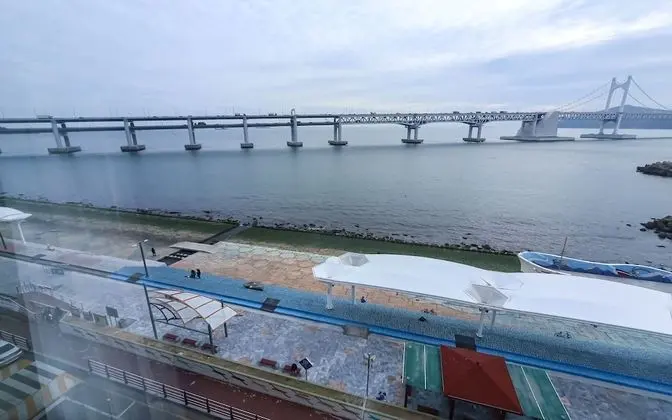 Oda (Ocean Bridge View Premium)