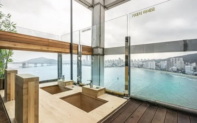 Oda (DOD (27 pyeong Outdoor Bath In-Room K)