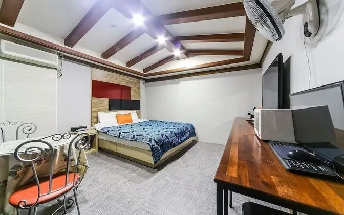 Oda (Deluxe plus room (non-smoking room))