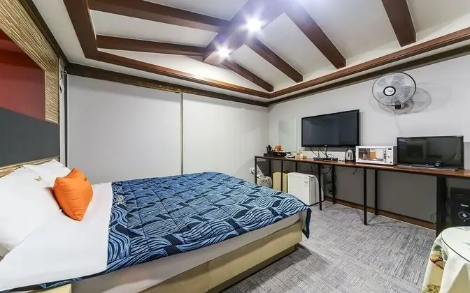 Oda (Deluxe plus room (non-smoking room))