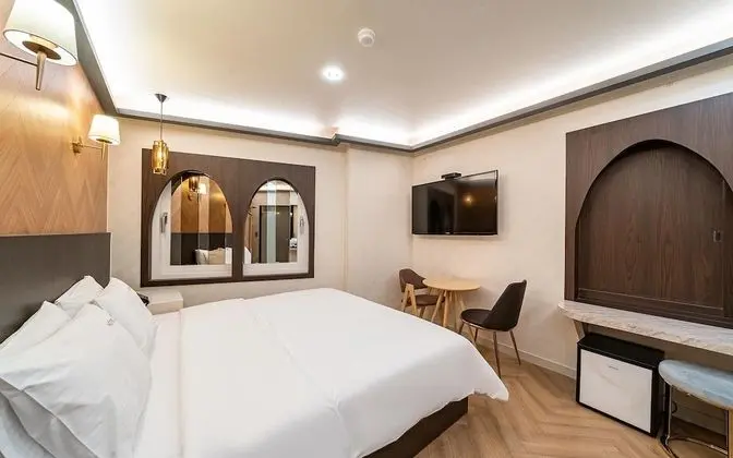 Oda (Deluxe double (available on Netflix))