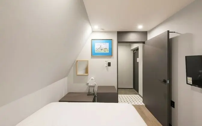 Oda (Small but cozy mini room for 1 person)