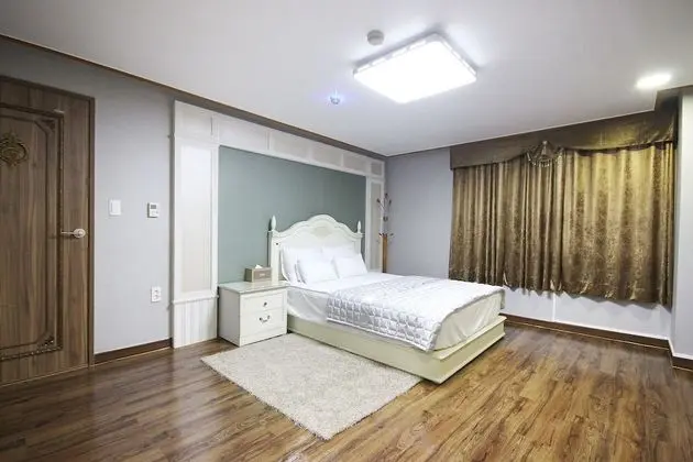 Oda (Penthouse (up to 12 people for 6 peop)