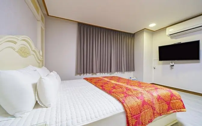 Oda (Penthouse (up to 12 people for 6 peop)