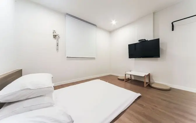 Oda (Korean Style Room)