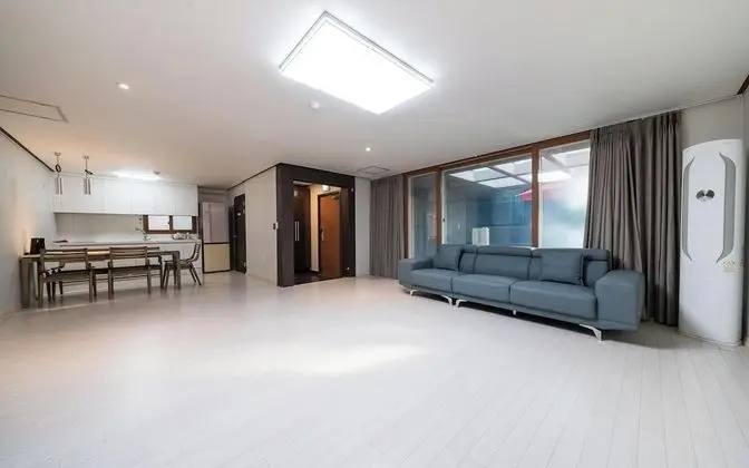 Oda (Condo (2 Bedroom + Living Room 122 Ne)