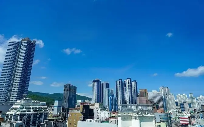 Oda (Twin City View)
