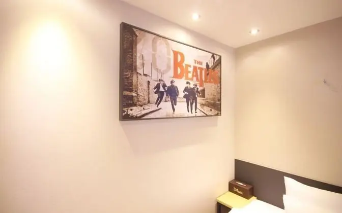 Oda (Deluxe (Netflix/Wavve Available 1 Hig)