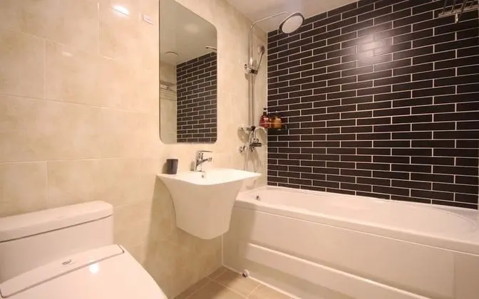 Oda (Deluxe (Netflix/Wavve Available 1 Hig)