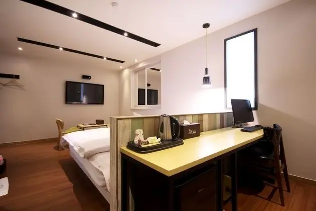 Oda (Premium (Netflix/Wavve Available 1 Hi)