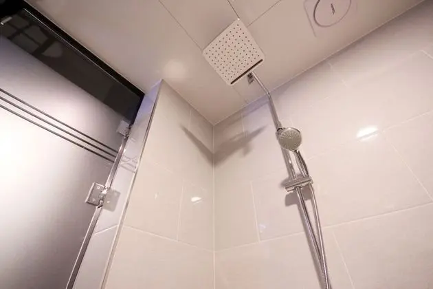 Oda (Premium (Netflix/Wavve Available 1 Hi)