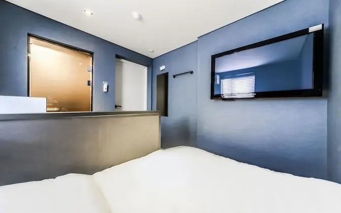 Oda (Mini Room (Netflix/YouTube available))