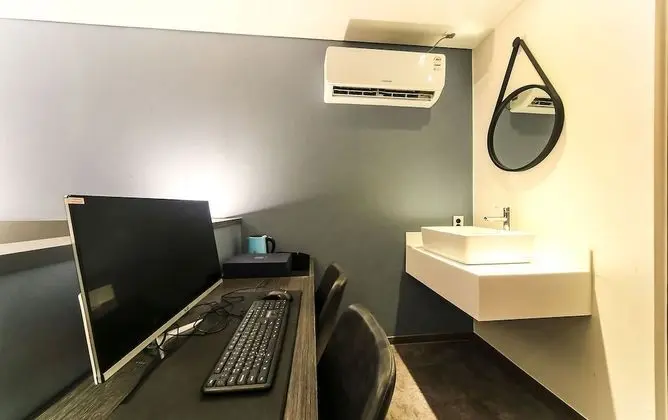 Oda (Standard (available on Netflix/YouTub)