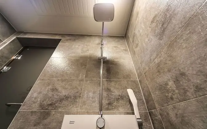 Oda (Standard (available on Netflix/YouTub)